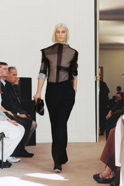 Look 30